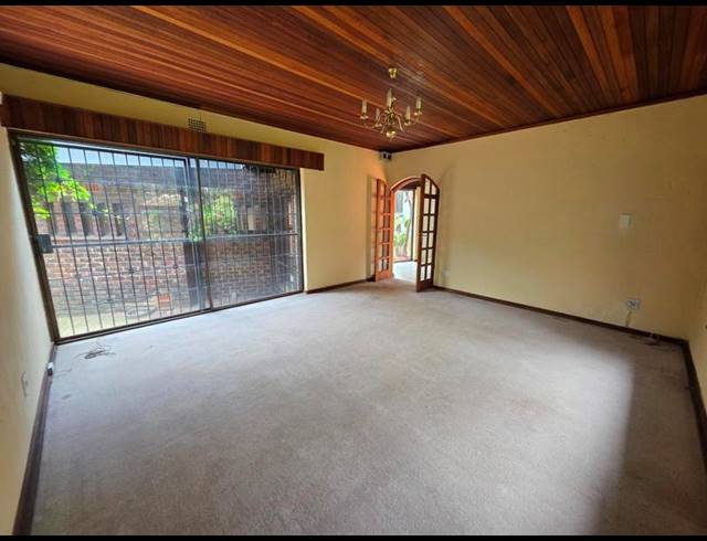 4 BEDROOM HOUSE FOR SALE IN BEDFORDVIEW